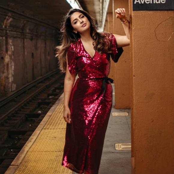 Monique Lhuiller Cocktail Dress - Picture 5 of 7